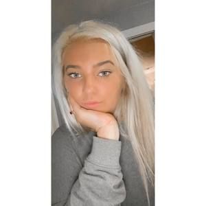 Meet your Posher, Christa